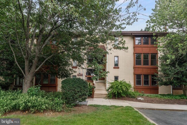 Building Photo - 5870 Thunder Hill Rd