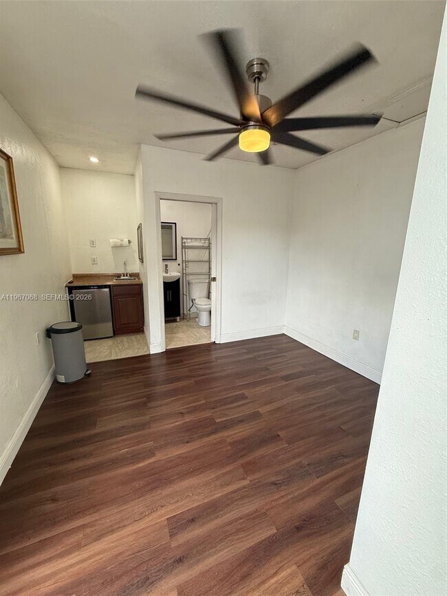 Building Photo - 13030 SW 80th St