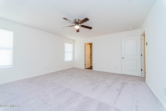 Building Photo - 307 Gazebo Dr