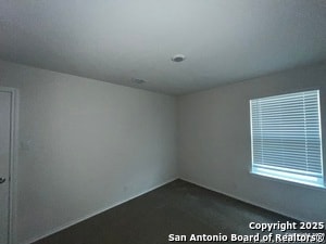 Building Photo - 324 Middle Grn Lp