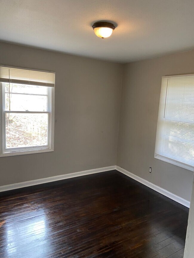 Building Photo - **ON HOLD**Nice East Columbus, GA 3 Bedroo...