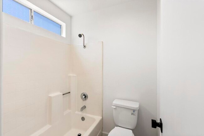 Building Photo - 1726 Katy Pl
