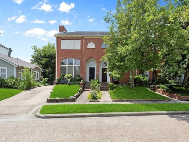 Building Photo - 6311 Westcott St