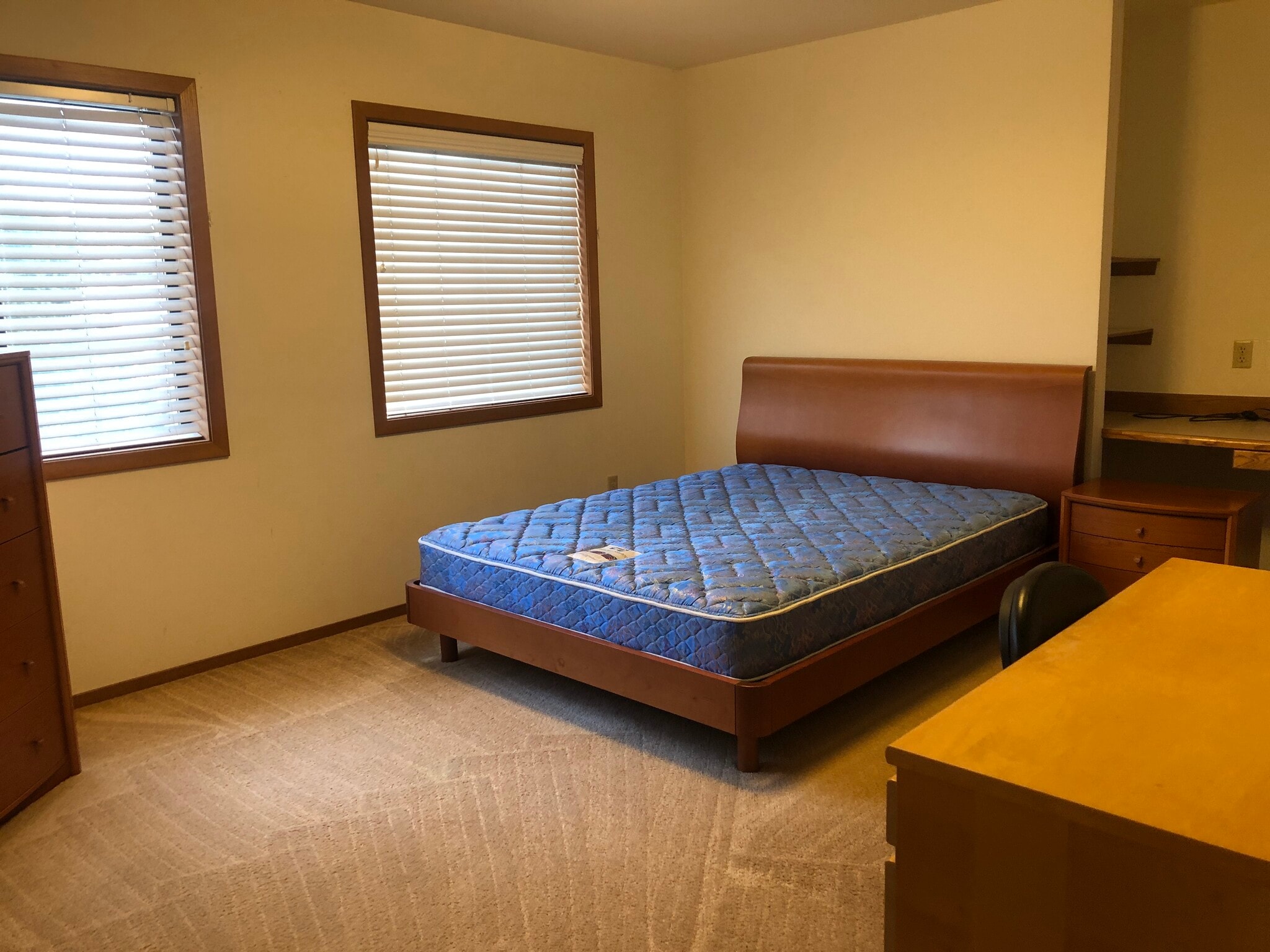 Building Photo - 715 SW Staley Dr