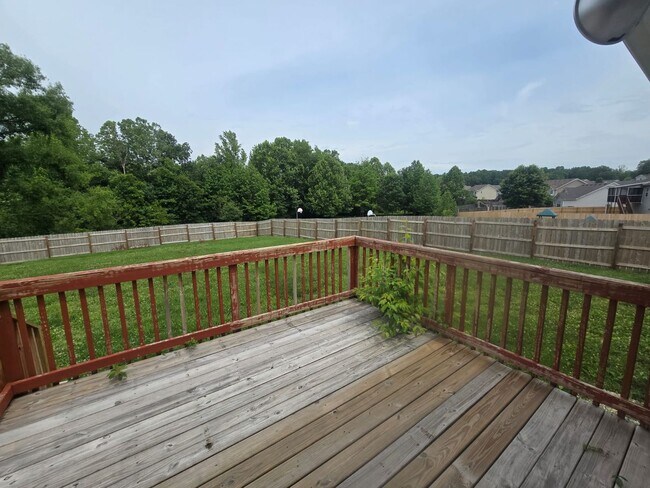 Building Photo - 1377 Mutual Dr