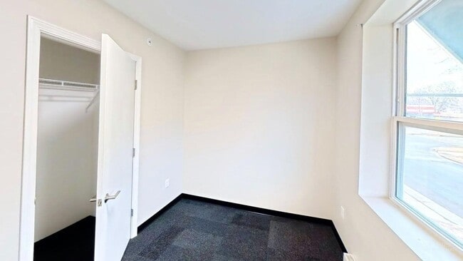 Building Photo - 3554 E Washington Ave