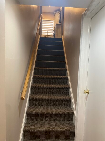Stairway from kitchen - 410 Franklin Ave
