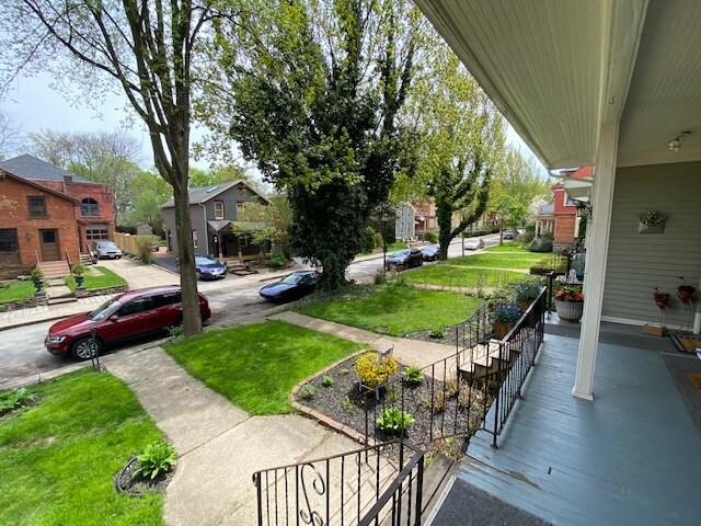 Building Photo - 87 S Washington St