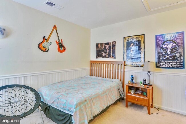Building Photo - 2507 Glenlawn Pl