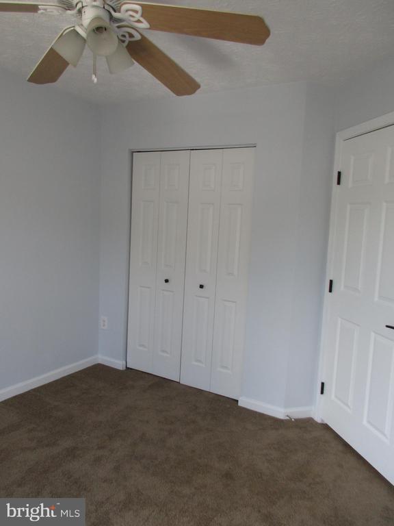 Building Photo - 1024 Jeanett Way