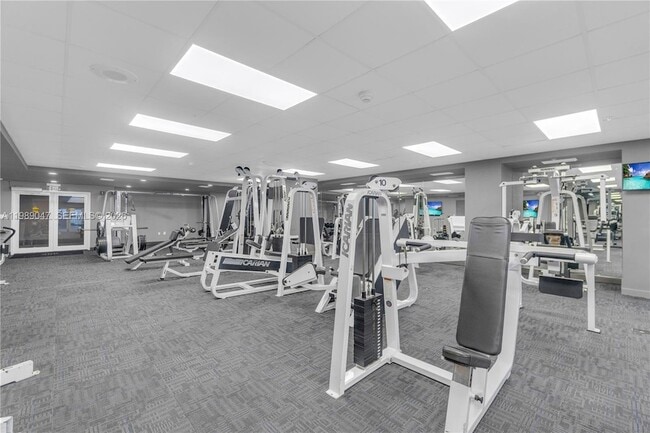 Building Photo - 185 SE 14th Terrace