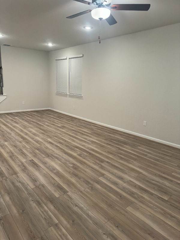 Building Photo - 8242 Sunrise Glen