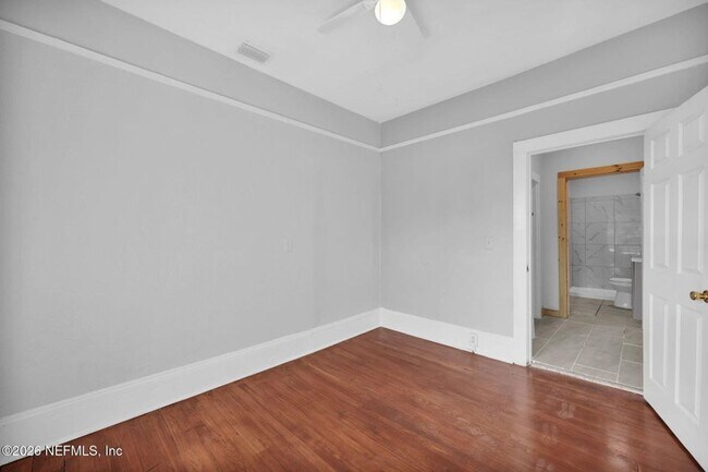 Building Photo - 2517 Orion St