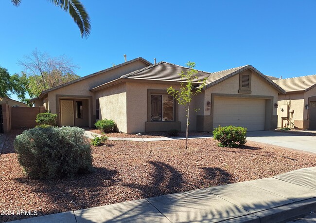 Building Photo - 9205 W Lone Cactus Dr