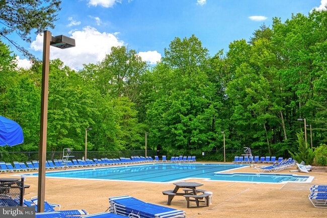 Building Photo - 1565 Church Hill Pl