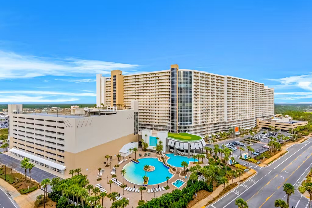 Building Photo - 9902 S Thomas Dr