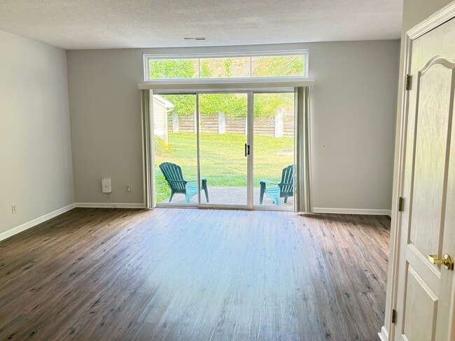 Building Photo - 826 Rossford Run