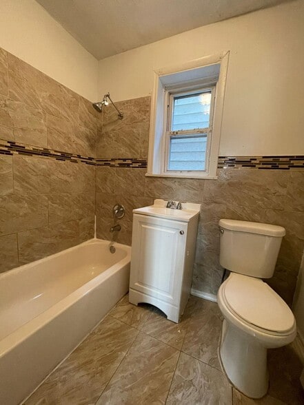 42 Rutgers Ave 4 - 41 Rutgers Ave