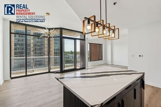 Building Photo - Modern, high-end condo in the ICON! So many amenities! Offering half off first months rent!