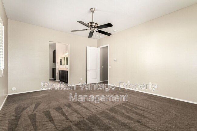 Building Photo - 21004 E Sunset Dr