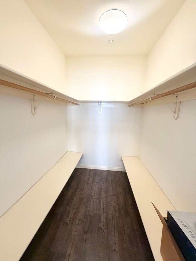 Building Photo - Spacious Modern Home with EV Charger, Solar & Gated 3-Car Garage