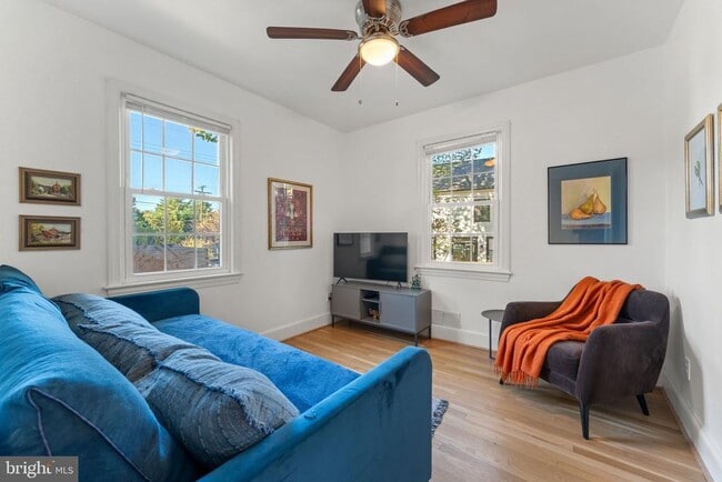 Building Photo - 5302 Baltimore Ave