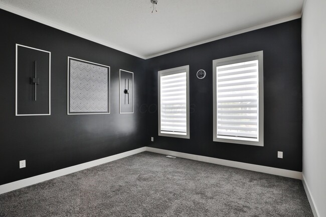 Building Photo - 2246 Koester