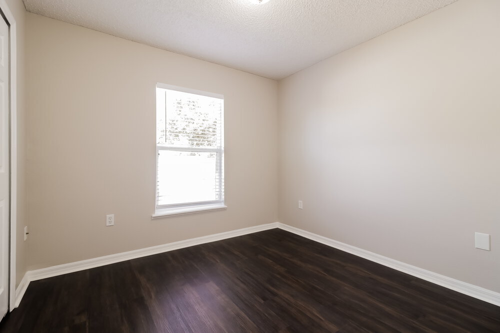 Building Photo - 266 Regal Downs Cir