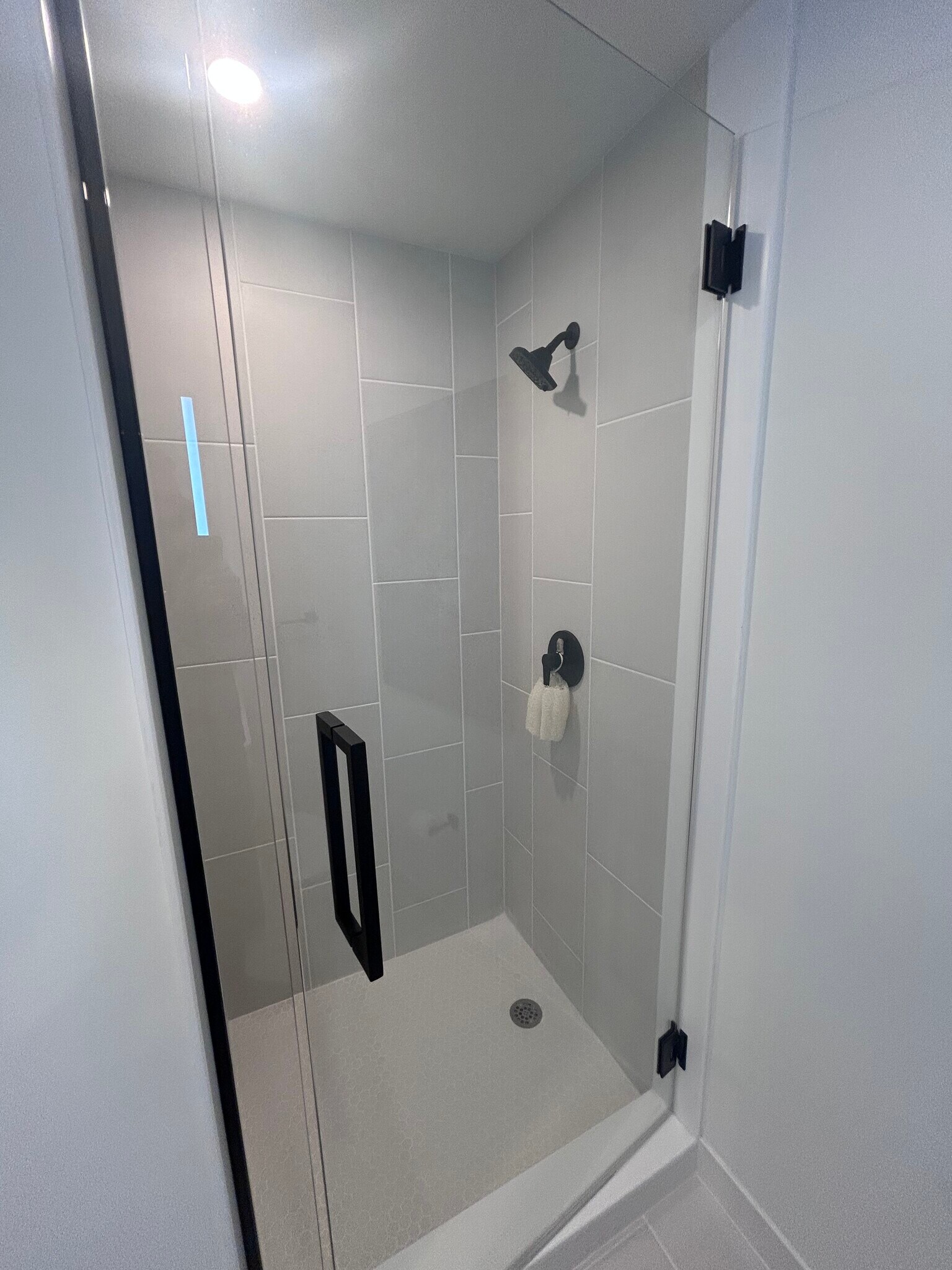 Building Photo - 1940 NW 2nd Ct