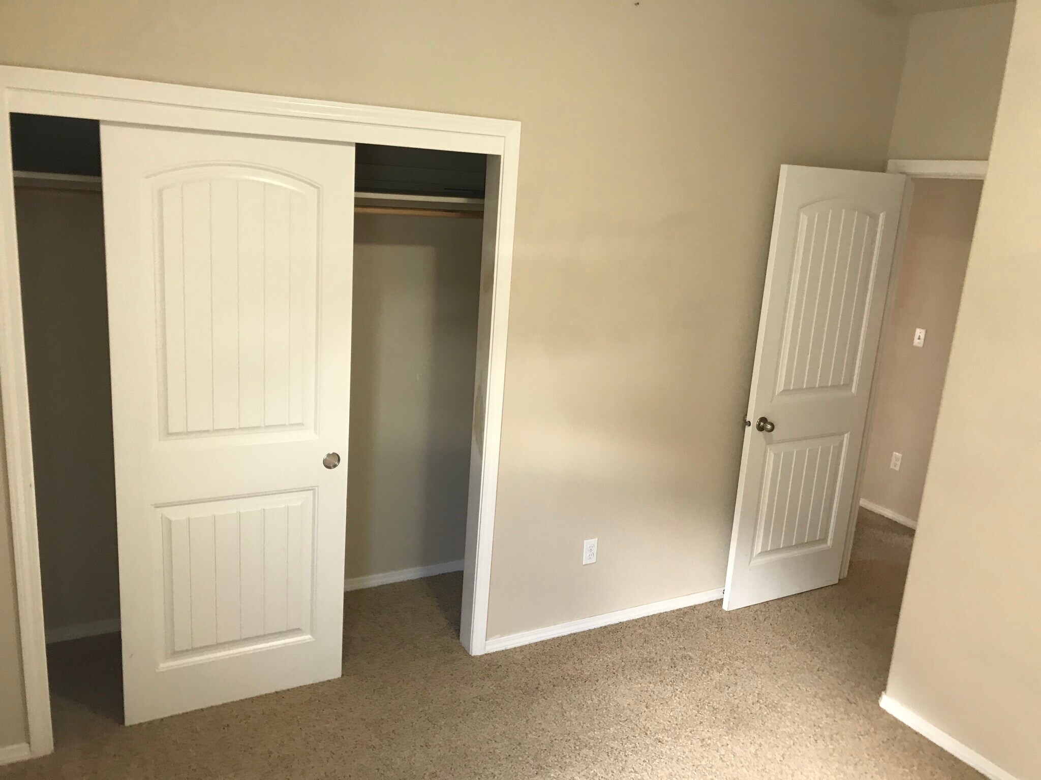 Bedroom 3 - 16089 Sunnyfield