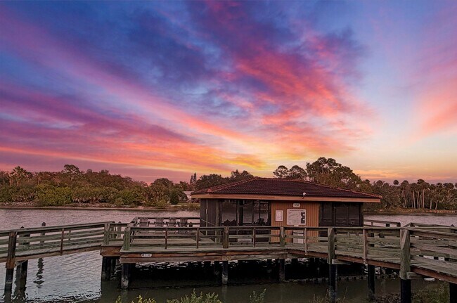 Building Photo - Fully Furnished 3/2 Condo In Canopy Walk with great amenities!