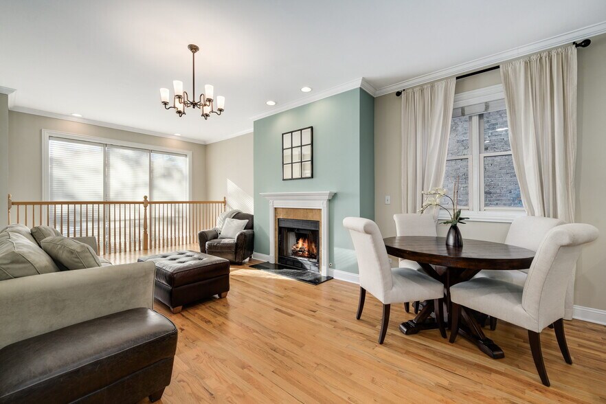 Building Photo - 2512 W Thomas St