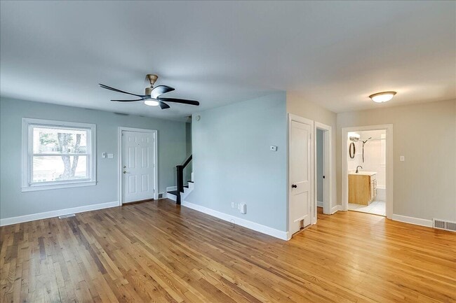 Building Photo - 1120 Liberty Rd