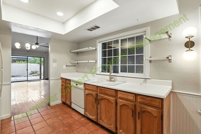 Building Photo - Charming 3-bed/2bath Chandler Home