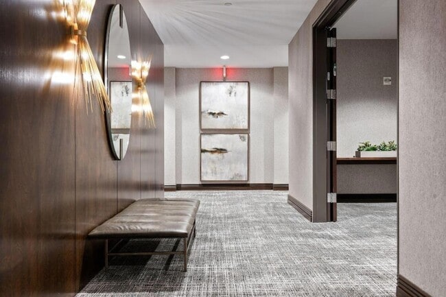 Building Photo - 201 S 11th St