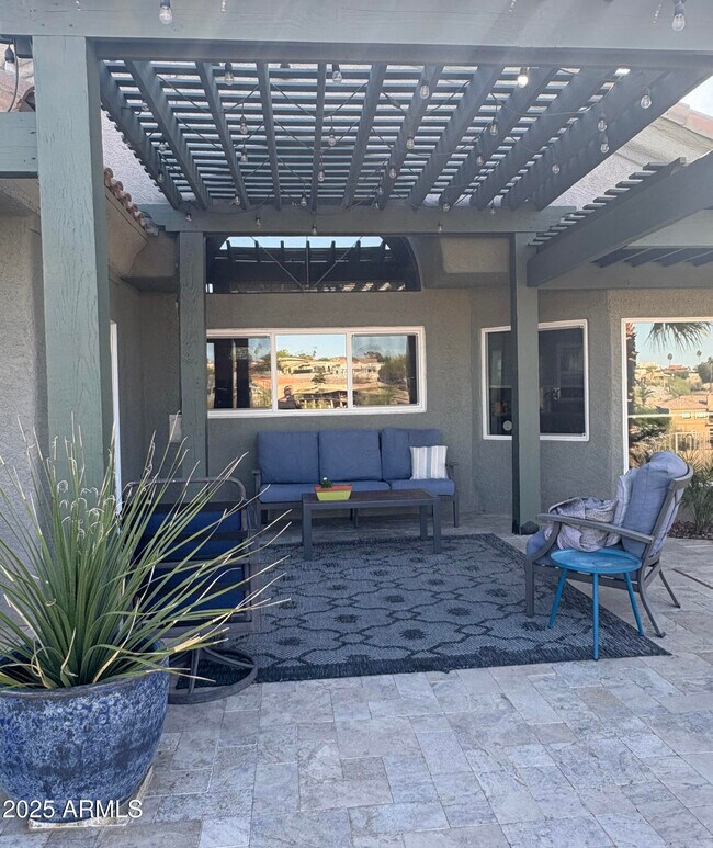 Building Photo - 15759 E Echo Hill Dr