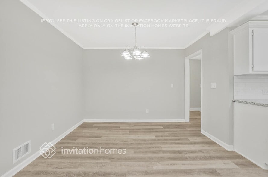 Building Photo - 750 Navajo Trail