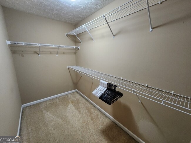 Building Photo - 5752 Olivia Ln