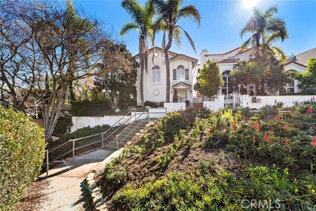 Building Photo - 322 Jasmine Ave