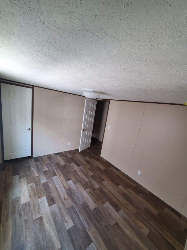 Building Photo - 58 Haney Park