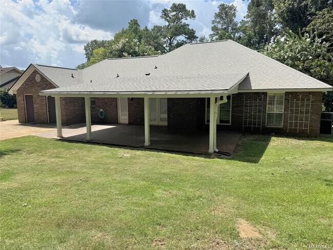 Building Photo - 810 Carter Rd