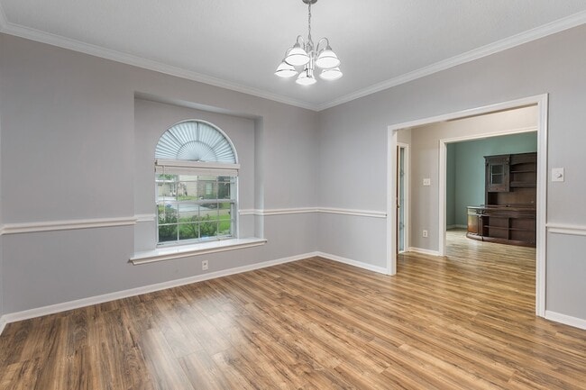 Building Photo - 5622 Woodland Creek Dr