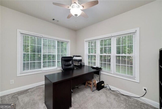 Building Photo - 1120 Bagwell Dr NW