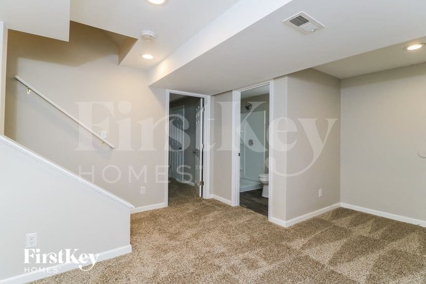 Building Photo - 3559 Wheelhouse St
