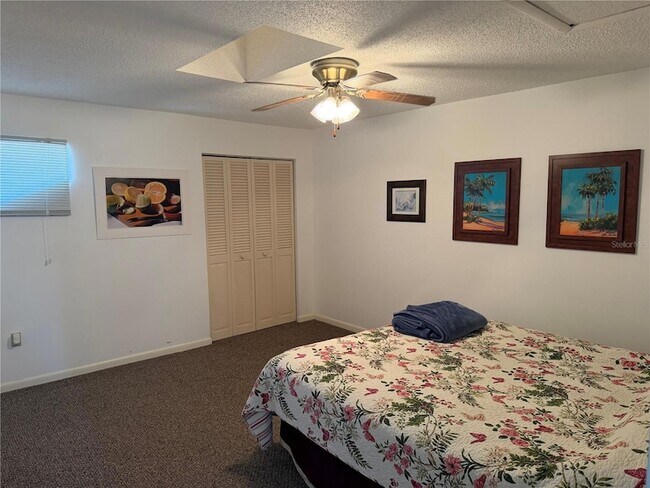 Building Photo - 804 Palm Harbor Ct