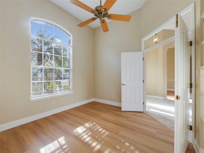 Building Photo - 7871 Canyon Lake Cir