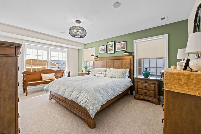 Building Photo - 28 N Colgate Ave