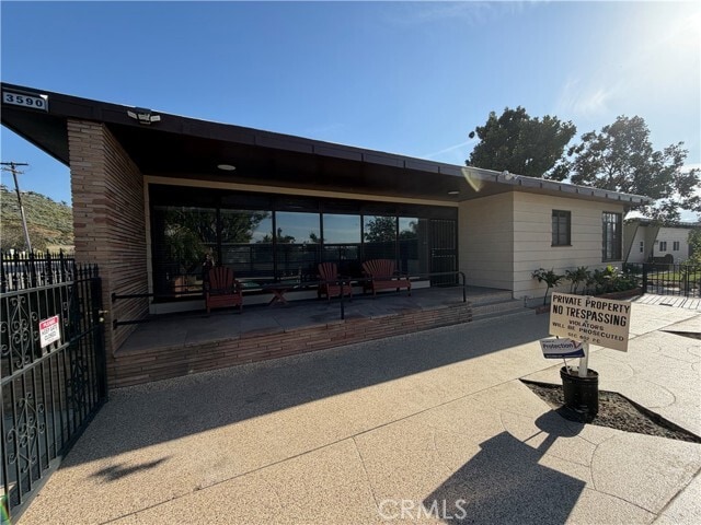 Building Photo - 3590 Buchanan St