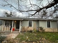 Building Photo - 5410 Encino Rd