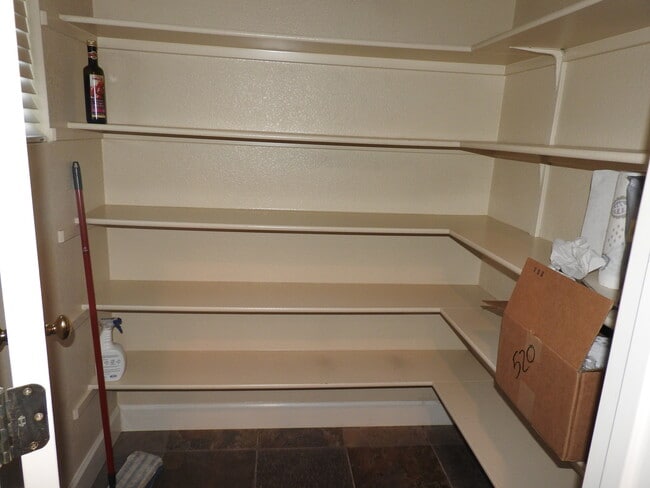 Building Photo - Gorgeous Home with Pool in Beautiful El Do...